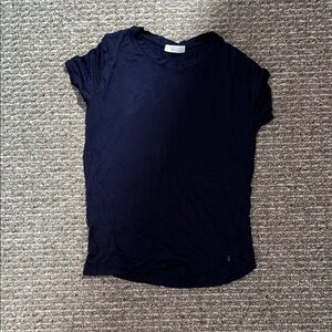 Elegant Navy Women's Short Sleeve Tee